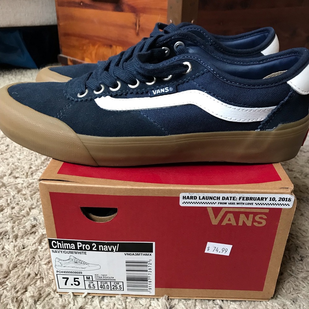 Vans Chima Pro 2, New Mens  7.5. Women’s 9